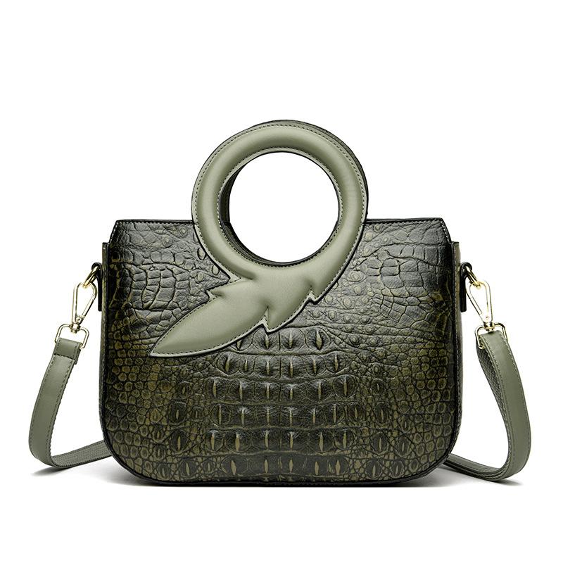 New Women's Handbag Large Capacity Stylish Retro Women's Shoulder Bag