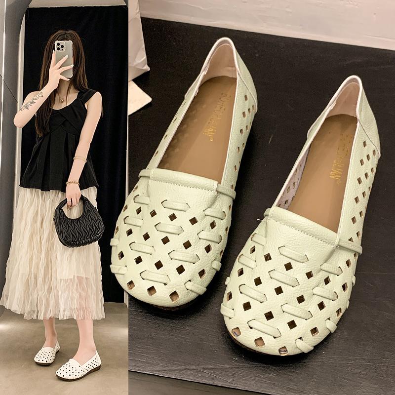 Fashion 2025 Summer New Hollow Bull Tendon Soft Slip-on Casual Mom Shoes Flat Single Shoes for Women