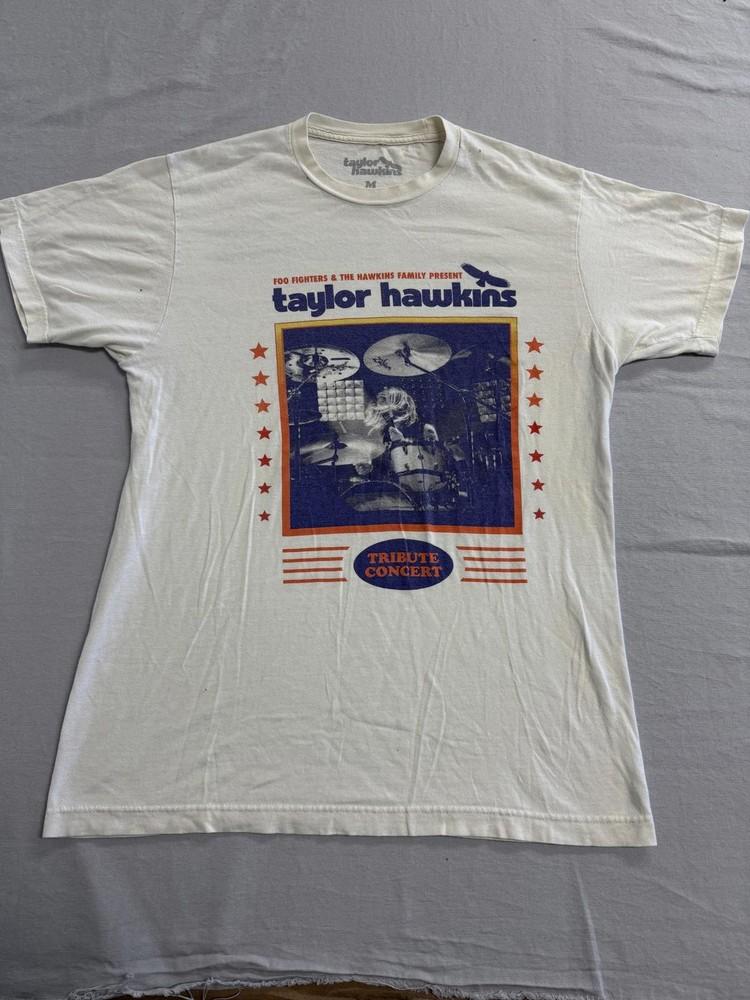 Taylor Hawkins Tribute Concert T-shirt 2022 Foo Fighters  -M Unisex T-Shirt XXXL