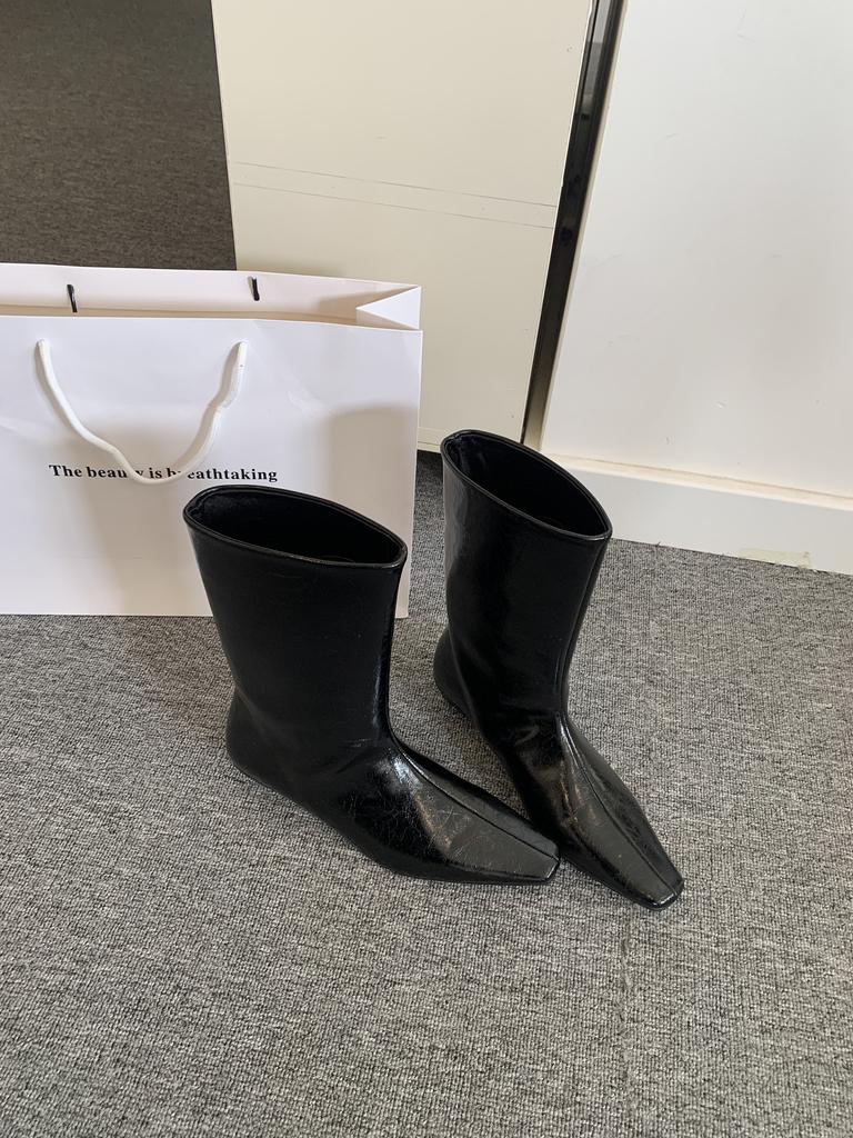 Fashion Boots Women's 2025 New Autumn Thin Pointed Inner Heightening Boots Temperament Commuter Knight Boots