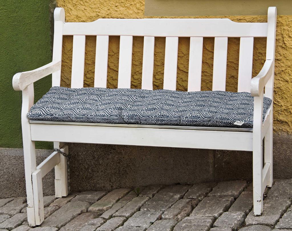 Vargottam Printed Outdoor  Bench  Cushion  Lounger Water Resistant Lounger  Bench  Seat Garden Furniture Patio Front Porch Decor and Outdoor
