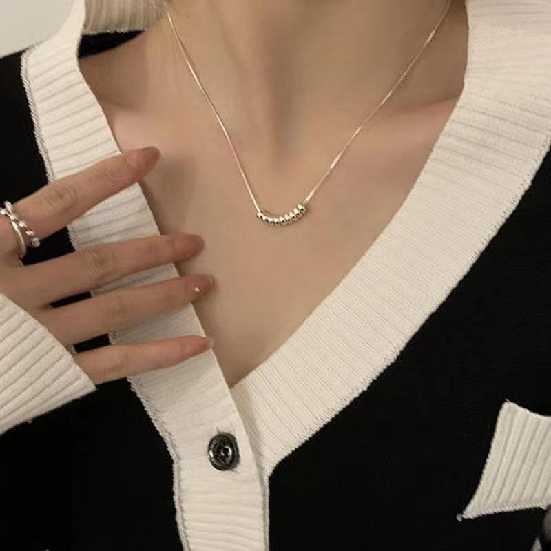 Minimalist Stainless Steel Round Bead Pendant Necklace for Women - Elegant Niche Design
