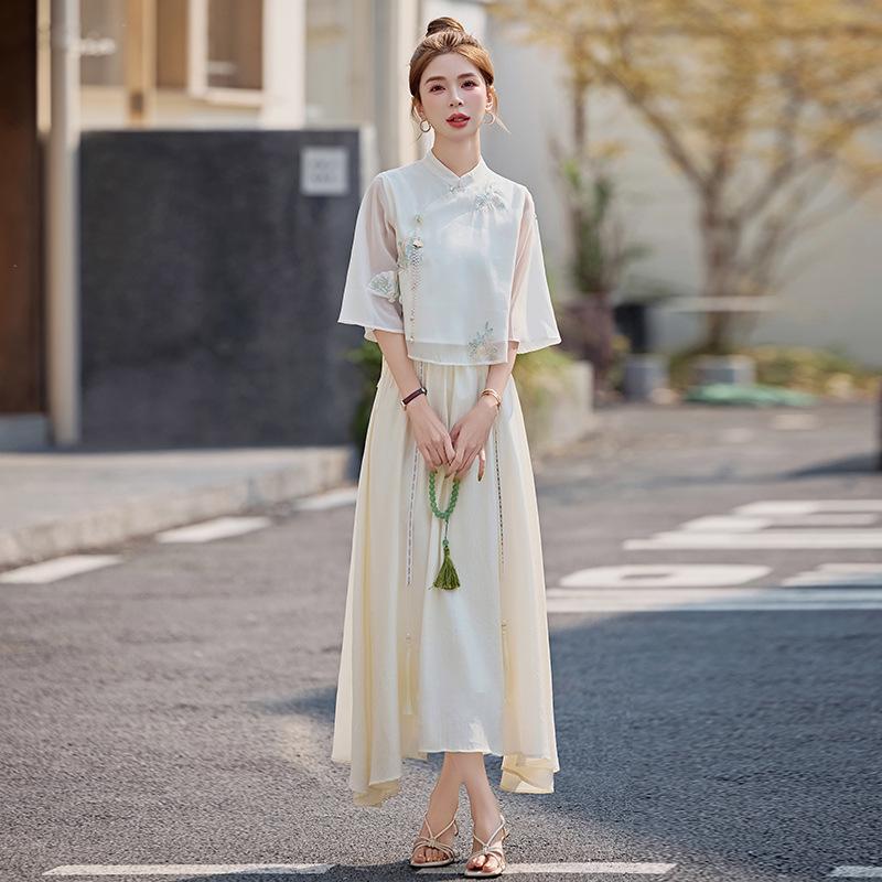 2025 Pretty Summer Ancient-Style Chinese Women's Skirt Set W5825