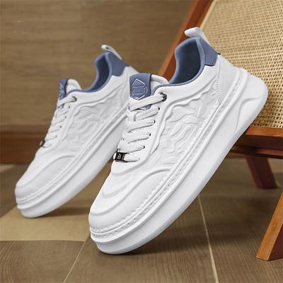 Chaussures pour hommes été 2025 nouvelles petites chaussures blanches tendance pour hommes version coréenne polyvalente confortables chaussures de sport et de loisirs