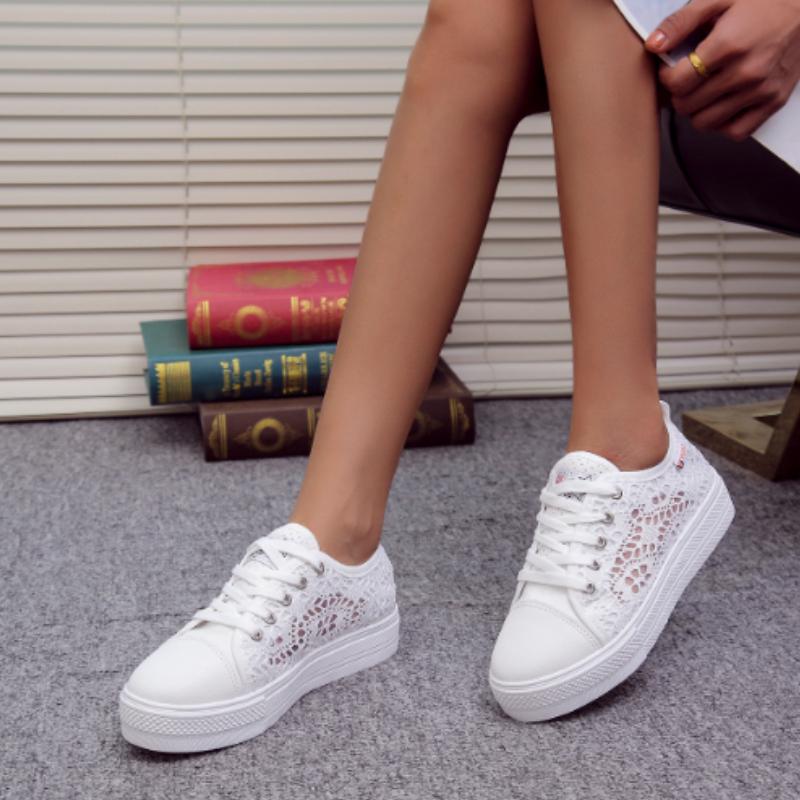 New Fashion Women Shoes Fashion Summer Casual White Shoes Cutouts Lace Hollow Breathable Platform Flat Shoes Woman Sneakers