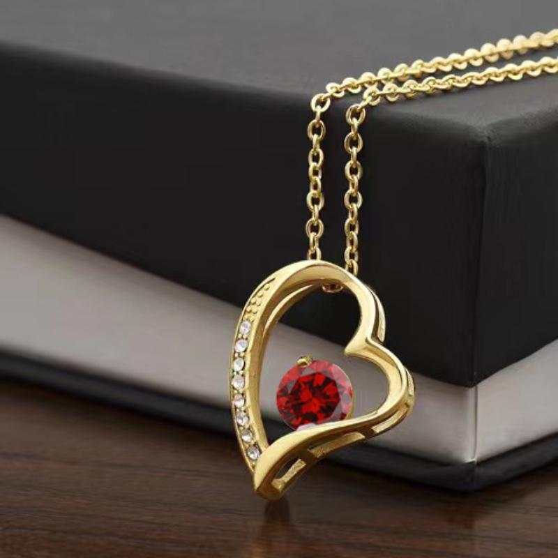 GemChic Women's Pendant Necklace Women Fashion Simple Design Sense Gift Zircon Heart Pendant Birthday Christmas Jewelry Gift
