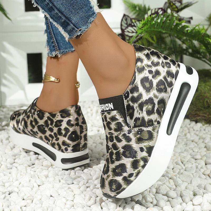 Fashion Leopard Print Casual Sports Shoes for Women Thick Bottom Slip-On Platform Sneakers Woman Lightweight Height Increasing Sneakers