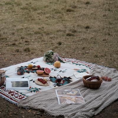 Tribal Blankets Indian Outdoor Rugs Camping Picnic Blanket Boho Decorative Bed Blankets Plaid Sofa Mats Travel Rug Tassels Linen