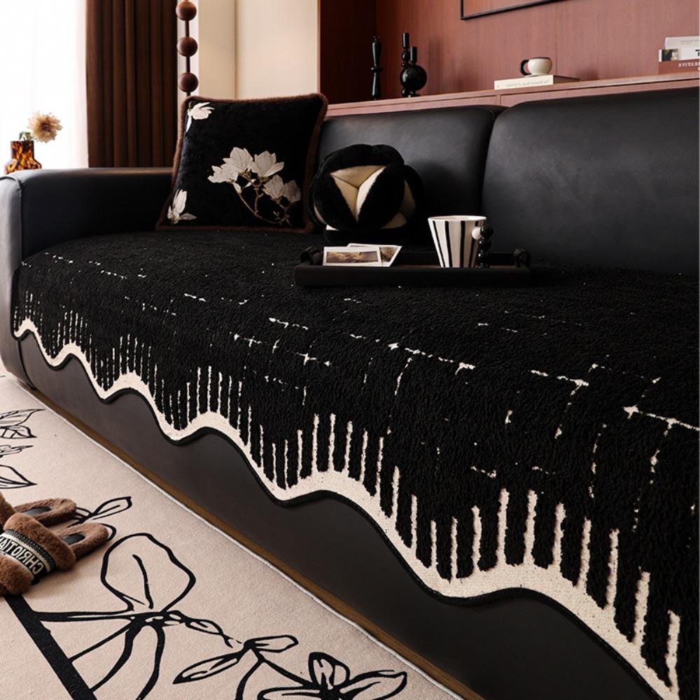 

Thickened Plush Warm Sofa Cover Striped Geometric Lines Sofa Mat Alien-shaped Sofa Pad Living Room S чорний