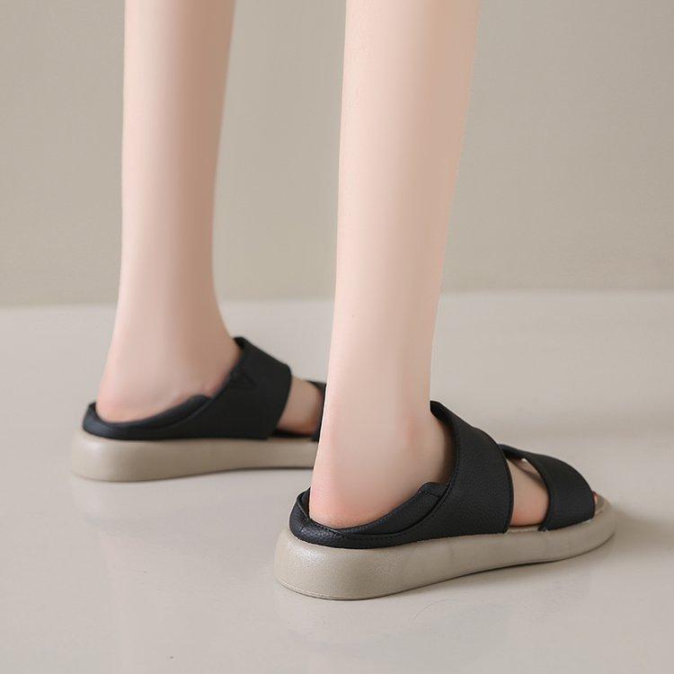 Letní nový pohádkový styl sandály s plochým dnem a měkkou podrážkou Módní taška na zádech se dvěma nošením a římské plážové sandály pro ženy