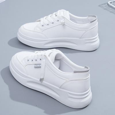 Leichte und bequeme kleine weiße Schuhe mit flacher Sohle, Studenteneinzelne Schuhe, Damenschuhe, Frühling neu, lässige Sport-Board-Schuhe