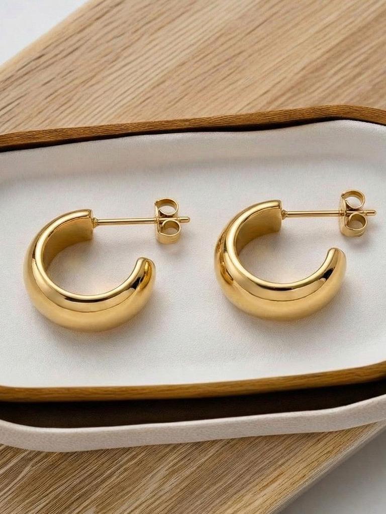 Simple C-Shaped Stainless Steel Stud Earrings - Smooth, Colorfast, Fashionable European and American Style Ear Jewelry