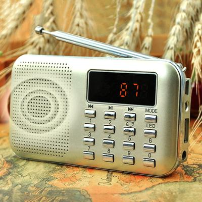 Y-896 Digital Radio Rechargeable Flashlight Function 3W Mini Portable FM Radio