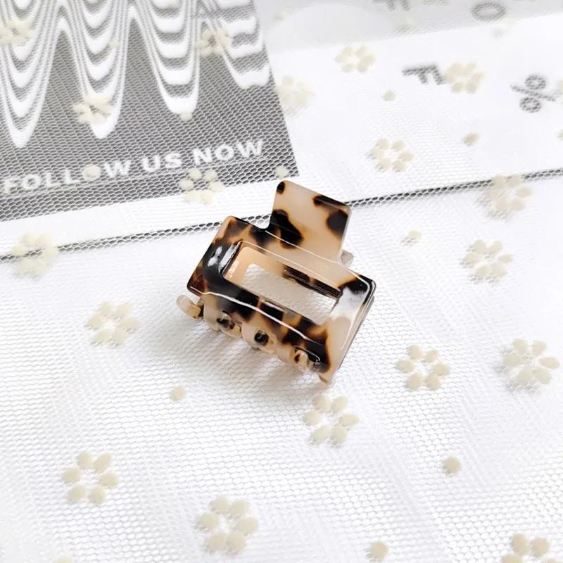 Vintage Acetate Mini Hair Claws For Women Girls Hair Accessories Leopard Lattice Square Crab Hair Clip Fashion Hairpin Headwear