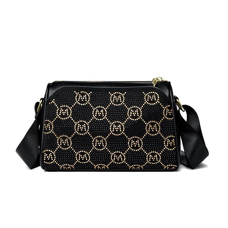 Vintage Hot Diamond Small Square Bag Trendy Women's Fashion Versatile Bag Soft Leather Texture Shoulder Messenger Bag