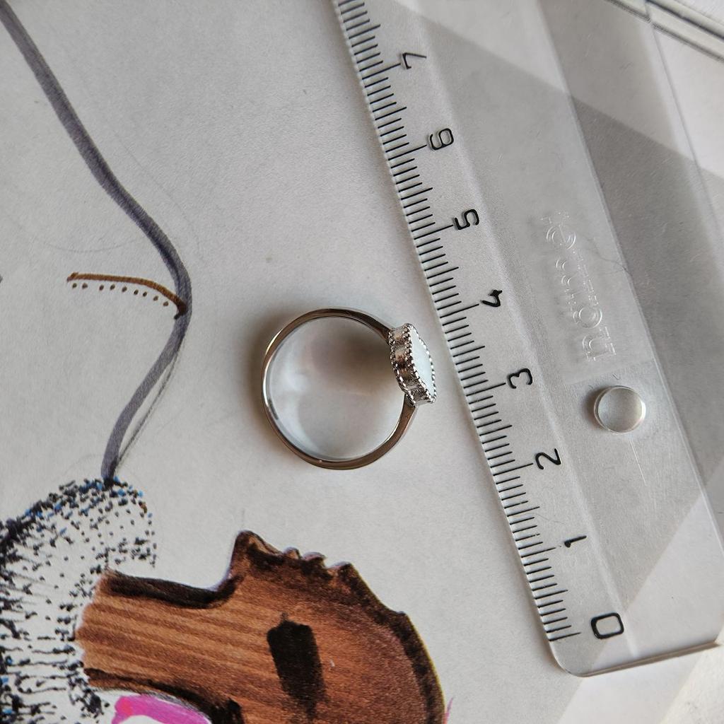 Серебряное кольцо с натуральным перламутром, вес изделия 2,12 гр (60002354)