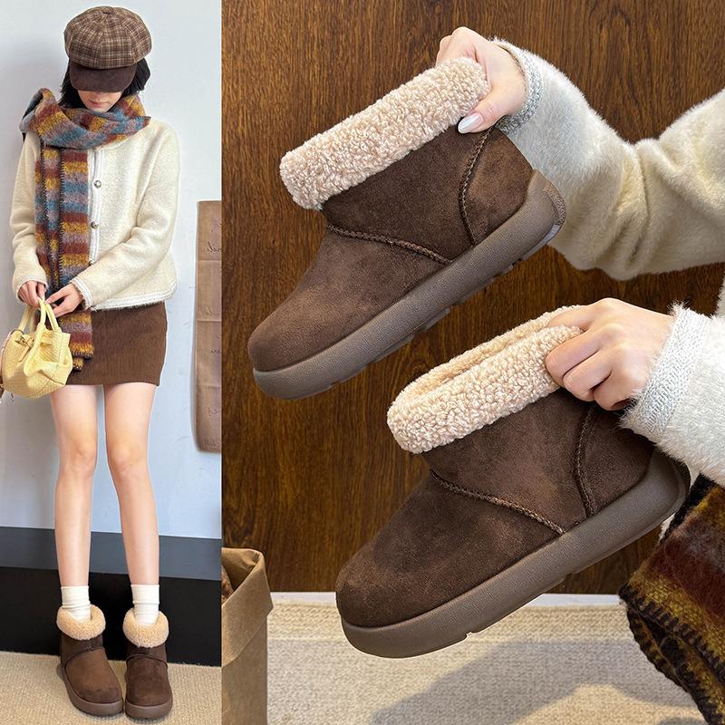 Winter thick-soled non-slip cute caramel snow boots 22 new student height increase casual outer cotton shoes