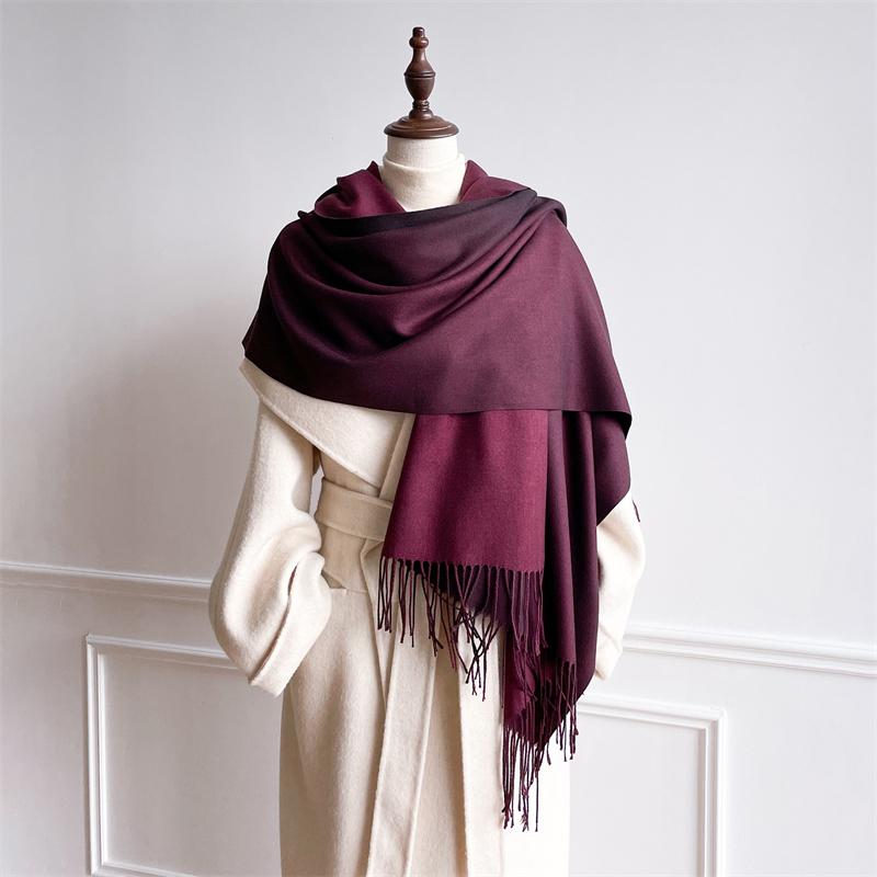 Luxury Winter Cashmere Scarf Women Gradient Handkerchief Warm Pashmina Female Shawl Wrap Soft Pareo Bufanda Winter Hijabs Stole