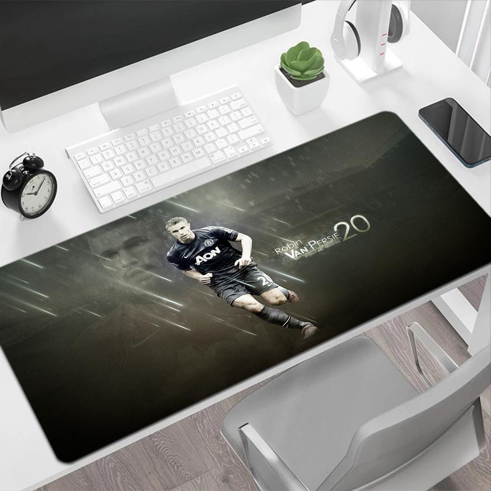 Dynamic Soccer Player Action Gaming Mouse Pad Desk Mouse Pad HD Print Desk Pad Non-Slip Rubber Base Gaming Accessories Ideal Gift for Gamers