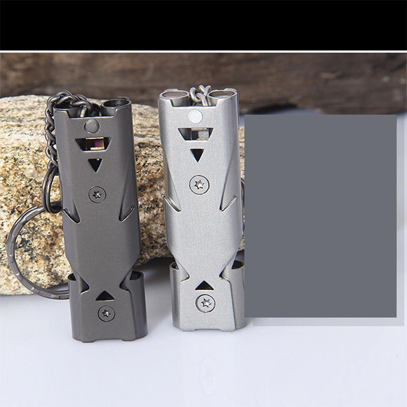 150DB Edelstahlpfeife mit Schlüsselanhänger Lebensrettendes Notfall SOS Ermutigendes Outdoor-Überlebenswerkzeug