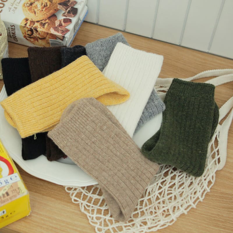 Biarritz Socks Howl Cashmere Wool Socks 10 Colors