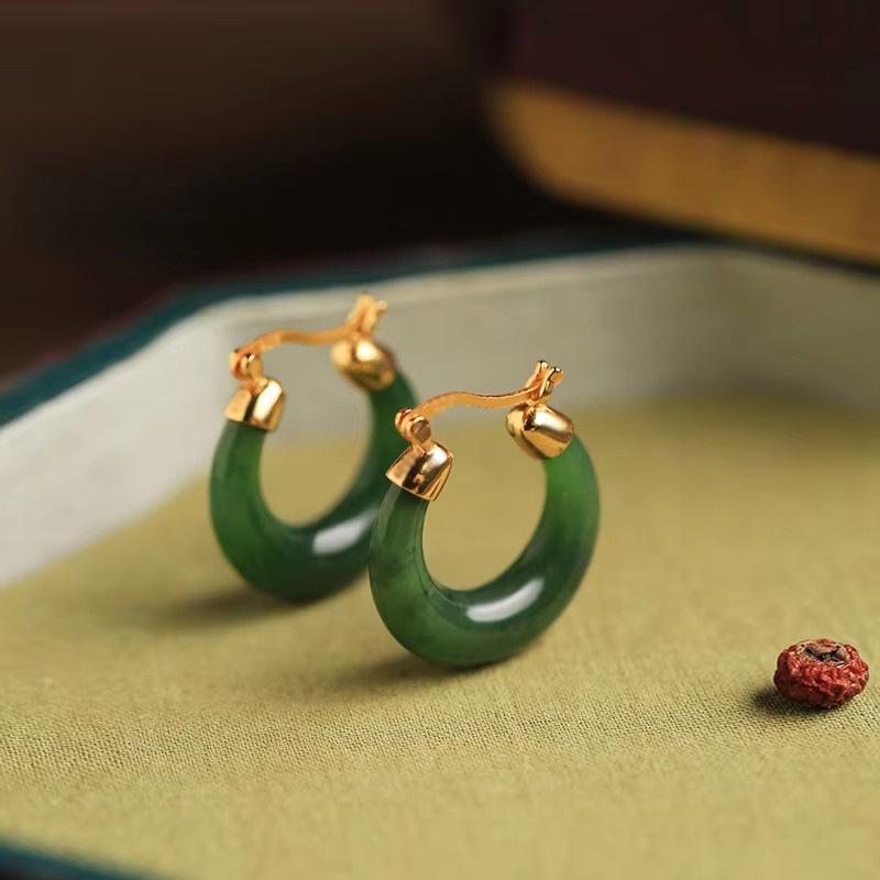 Gold-Plated Green Jasper Retro Dangle Earrings: Natural Chalcedony, Imitation Hetian Jade, Chinese National Style for Women.