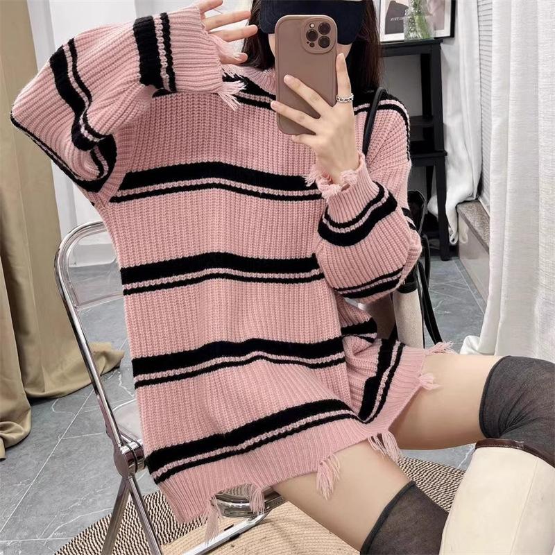 Autumn and Winter New Retro Temperament Loose Round Neck Rough Edge Holes Lazy Style Striped Knitted Pullover Sweater Women