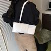 Niche Underarm Bag Women's New Trendy Fashion Small Square Bag Versatile Shoulder Bag Messenger Bag