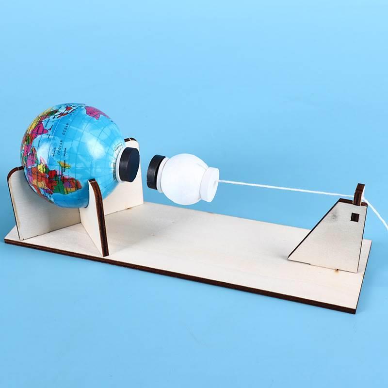 DIY Earth-Moon Gravity Simulation Kit for Students