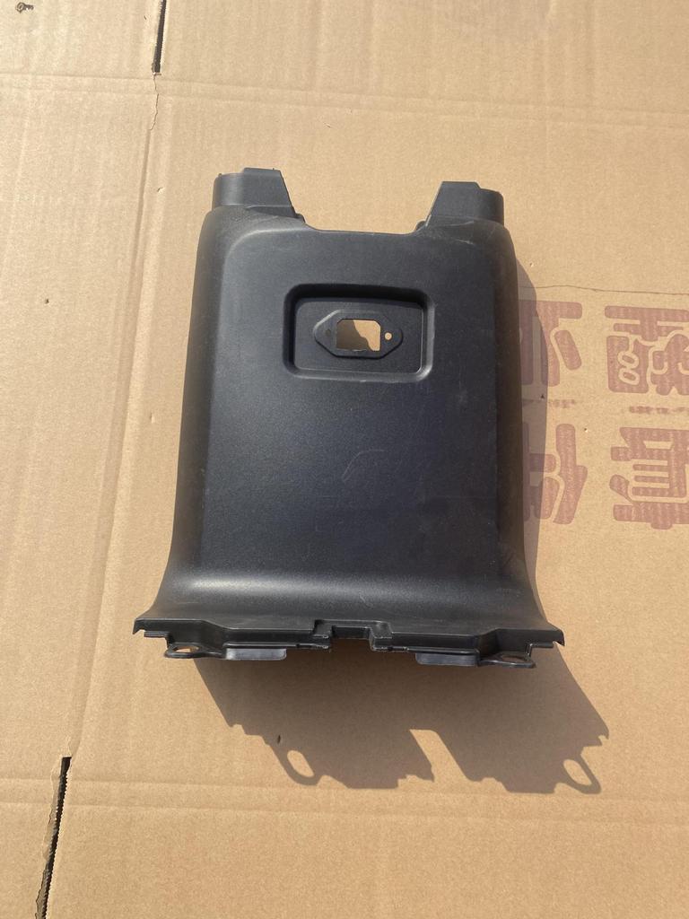 QY é ideal para novas carcaças plásticas de veículos elétricos padrão, componentes pintados F6 e carcaças de veículos Jinjian Yadea.