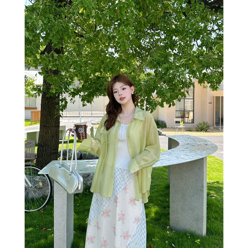 Women s Plus Size Drawstring Tie-Waist Shirt L