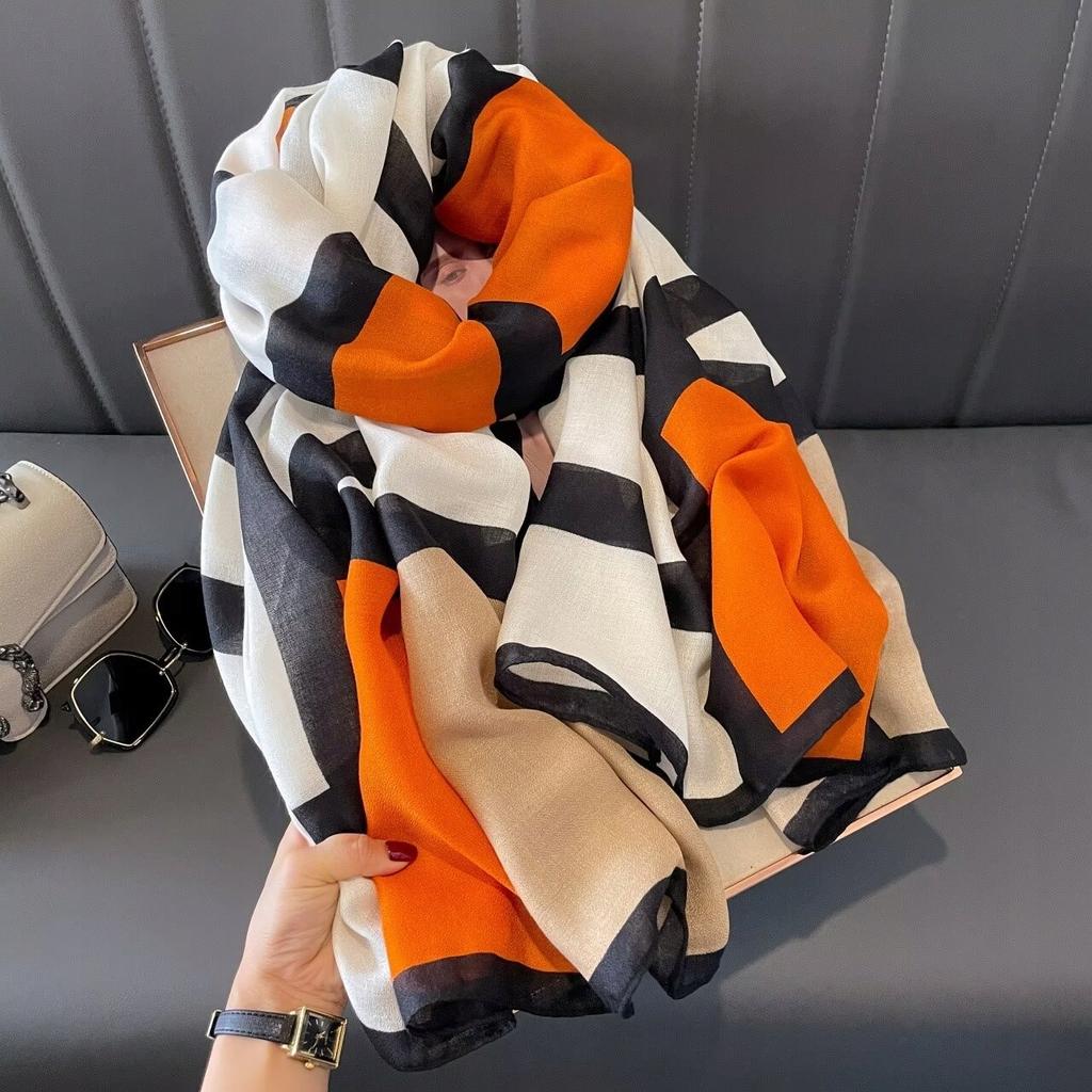 Elegant Women' Scarf for Winter, Warm, Chic Scarf 180x66