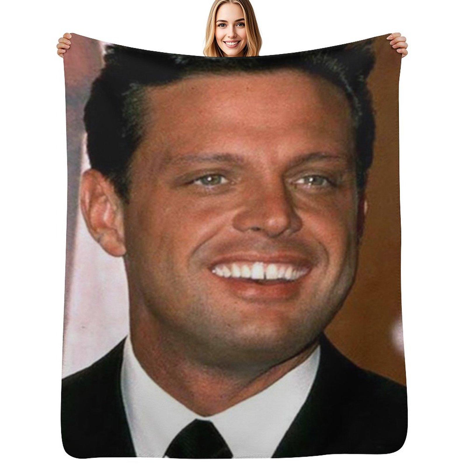 Luis Miguel Throw Blanket Soft Home Decor Blanket for Couch Bedroom Size: 75*100cm, Weight: 230 GSM