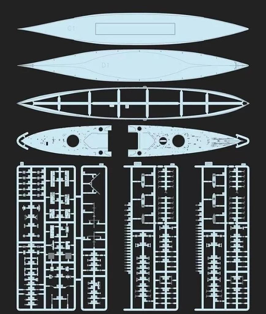 Flyhawk HMS Duke of York 1943 Deluxe Edition Plastic Model Kit FLYFH1118S 1/700 (Ship)