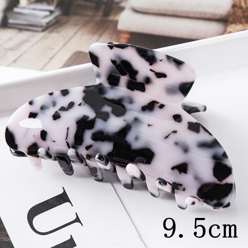 European & American Women’s Black & White Checkered Hair Clip - Large Acetate Acrylic Claw for Bun Hairstyles