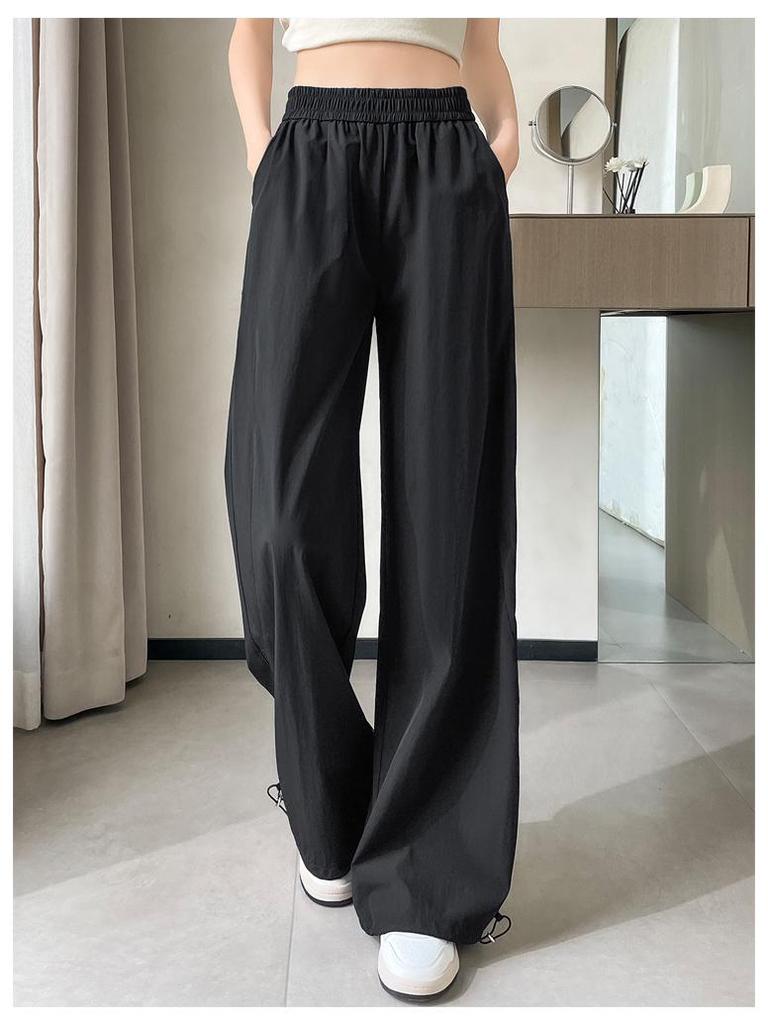 Women's 2025 Summer Quick-Dry Wide-Leg Hiking Pants with Sun Protection, Cuffed Style, Cargo Pockets, and Straight-Leg Design