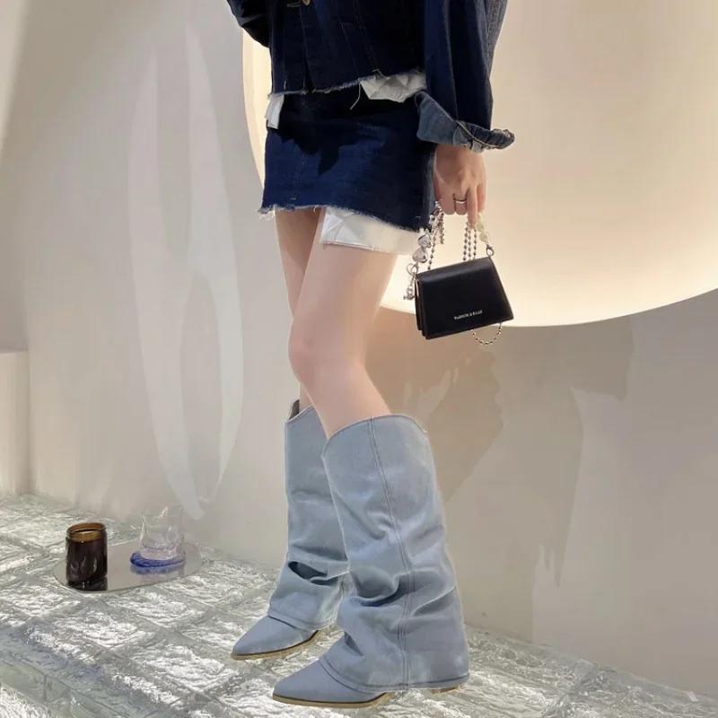 Stivali Alti Fino alla Coscia in Denim Blu con Pieghe da Donna Autunno Nuovo Tacco Grosso Punta Appuntita Stivali Cowboy Donna Slip On Stivali Lunghi Western