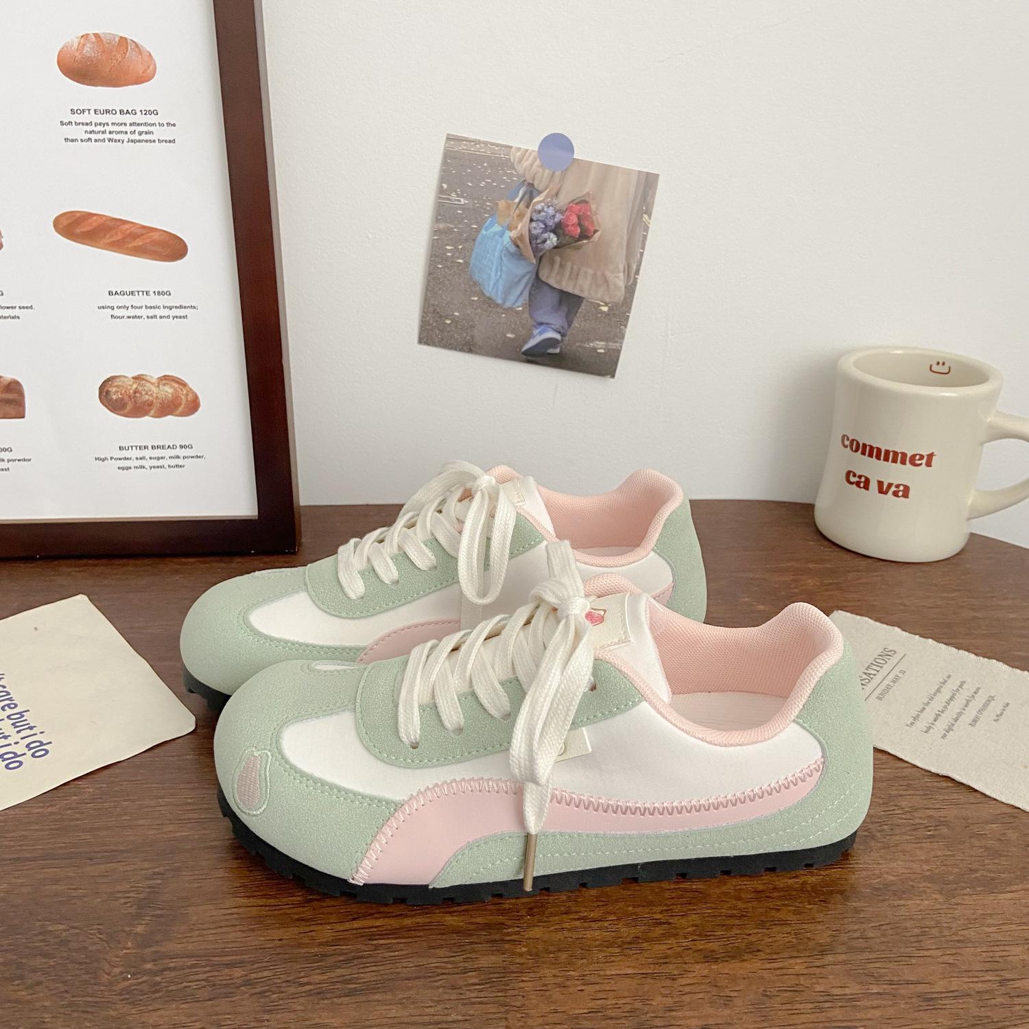 

Уродливо-милые балетки женские пуфы лето новая ниша студенческие спортивные маленькие белые туфли 40