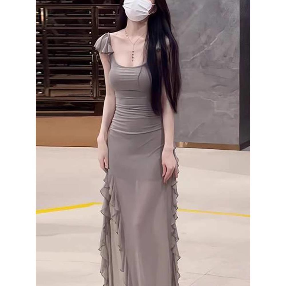 

Новое французское платье из сетки с рукавами «Фэйфэй» и облегающим талию силуэтом, средней длины. Платье в стиле «чистое желание», с разрезом, юбка в стиле «острая девчонка». XL- (recommended 110-60kg) света кофе