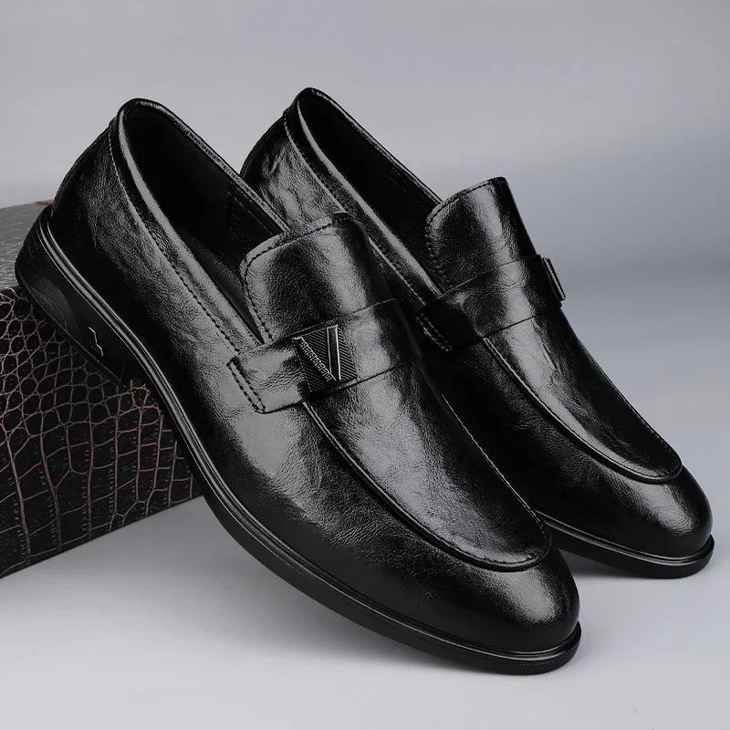 Fashion Italian Style Mens Handcrafted Loafers Genuine Leather Slip on Flats Comfortable Driving Shoes Non-Slip Sole Male Business Shoes