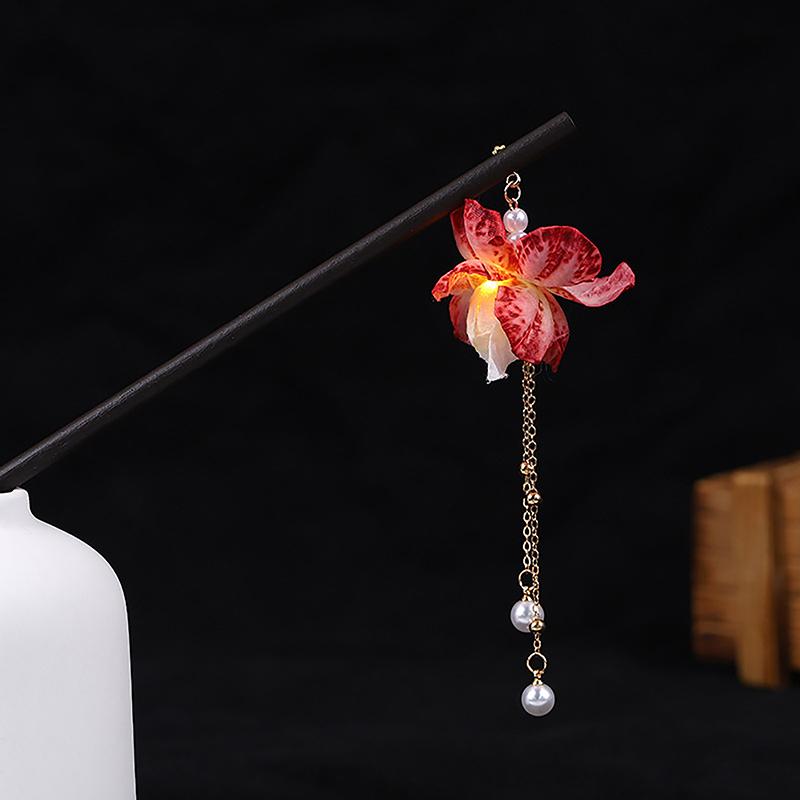 

Ancient Style Tassel Hairpin Luminous Lantern Hairpin Silk Floral Wood Hairpin Hair Accessories Women Lantern Classical Lantern красный