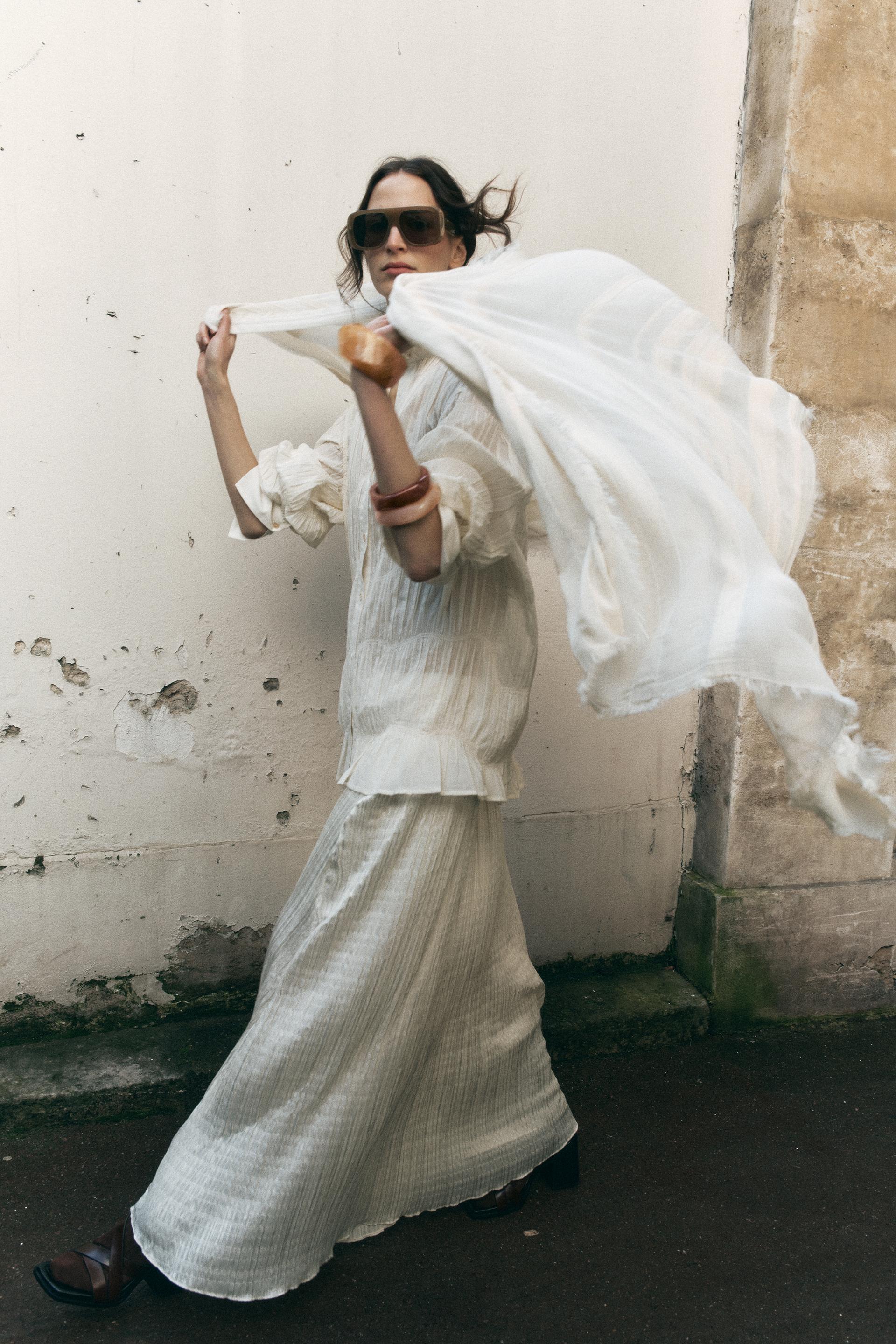 

МИНИ-ПЛАТЬЕ С ПРИНТОМ