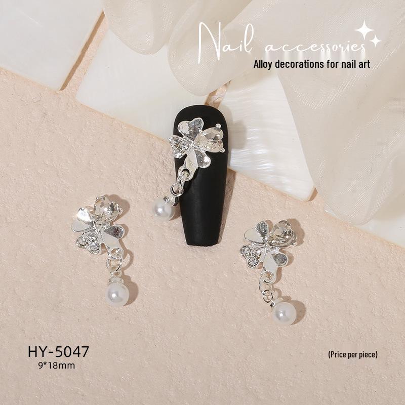 Nail Art Decorations: Bow, Heart, Moon, Flower, Butterfly, Rhinestones