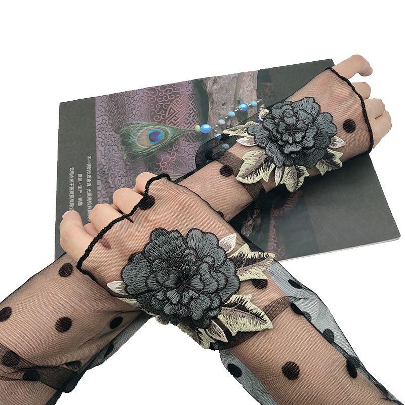 

Солнцезащитные перчатки для женщин, устойчивые к ультрафиолетовому излучению, тонкие и удлиненные, летняя защита рук, вышитые рукава