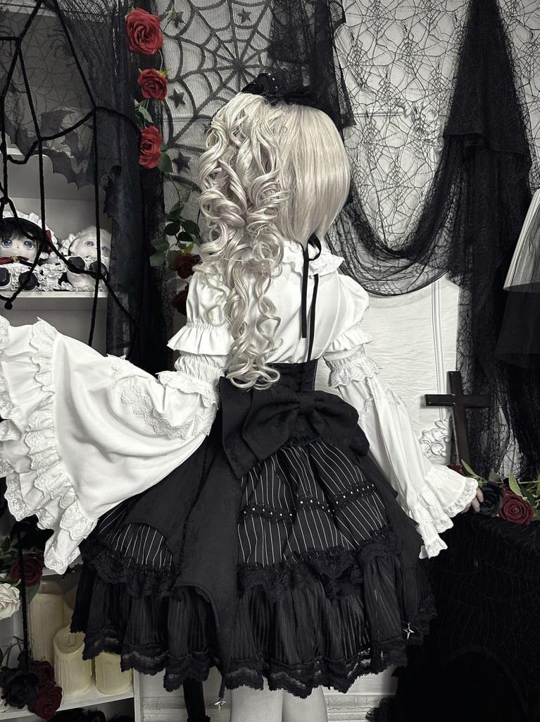Gotisches Rockset für Gestreiftes Spitzenrüschen-Korsett Y2K Gothic Lolita Größe M [XHSUKADO] 3-teilig Damen, Nieten-Deko Schnürrock, Voluminös, Einzigartig,
