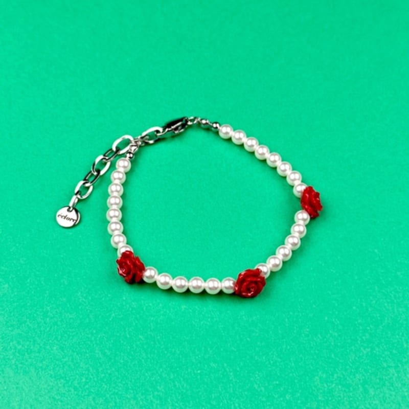 

eclore Rosie Bracelet FREE