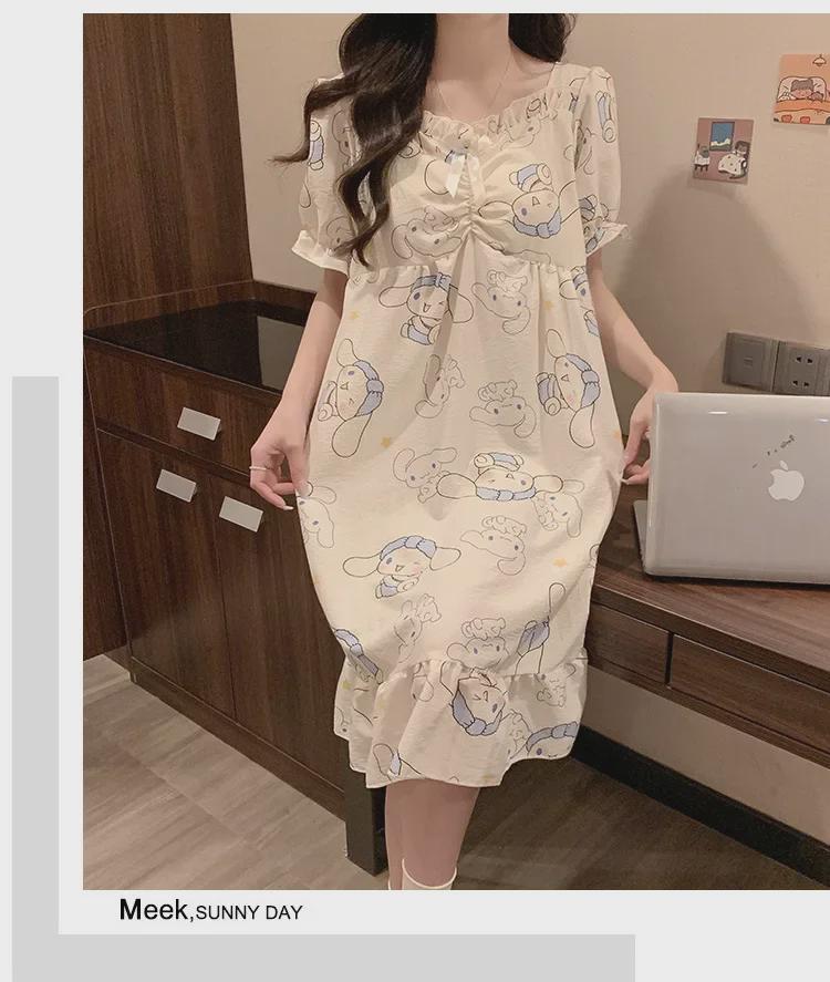 2024 Sommer-Kurzarm-Nachthemd mit Brustpolster – Niedlicher Wolken-Baumwoll-Cartoon-Prinzessinnen-Stil