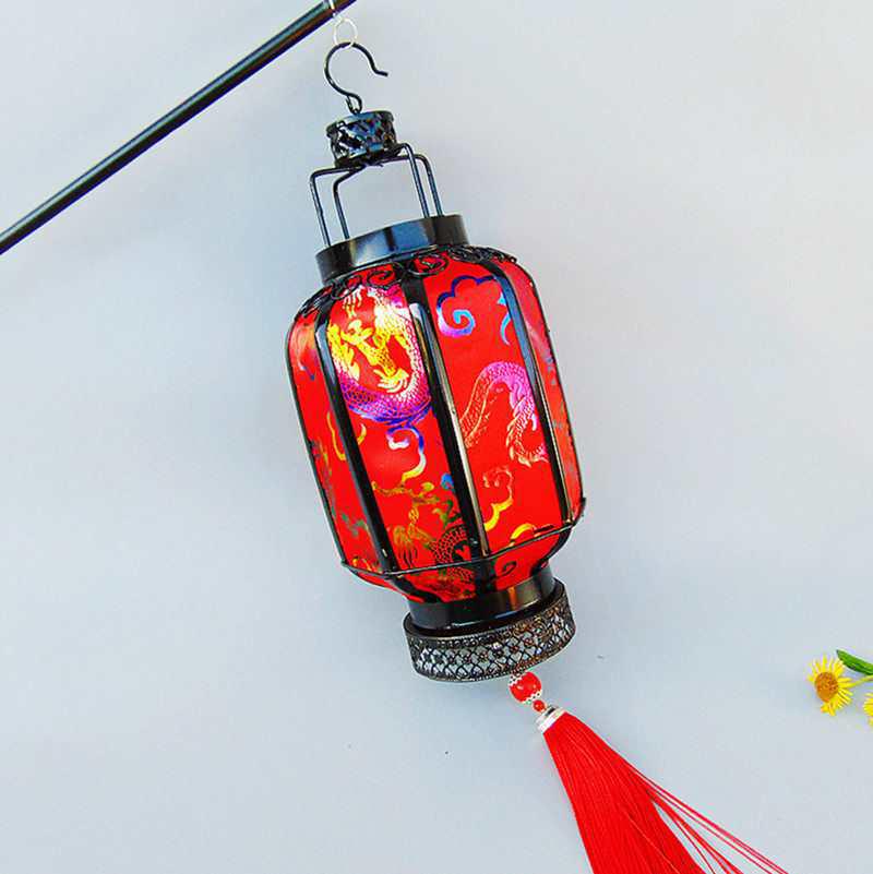 Hanfu Style Antique Handheld Lantern - Iron Art, Luminous Palace Lantern, Chinese Style Photography Prop, Flower Design