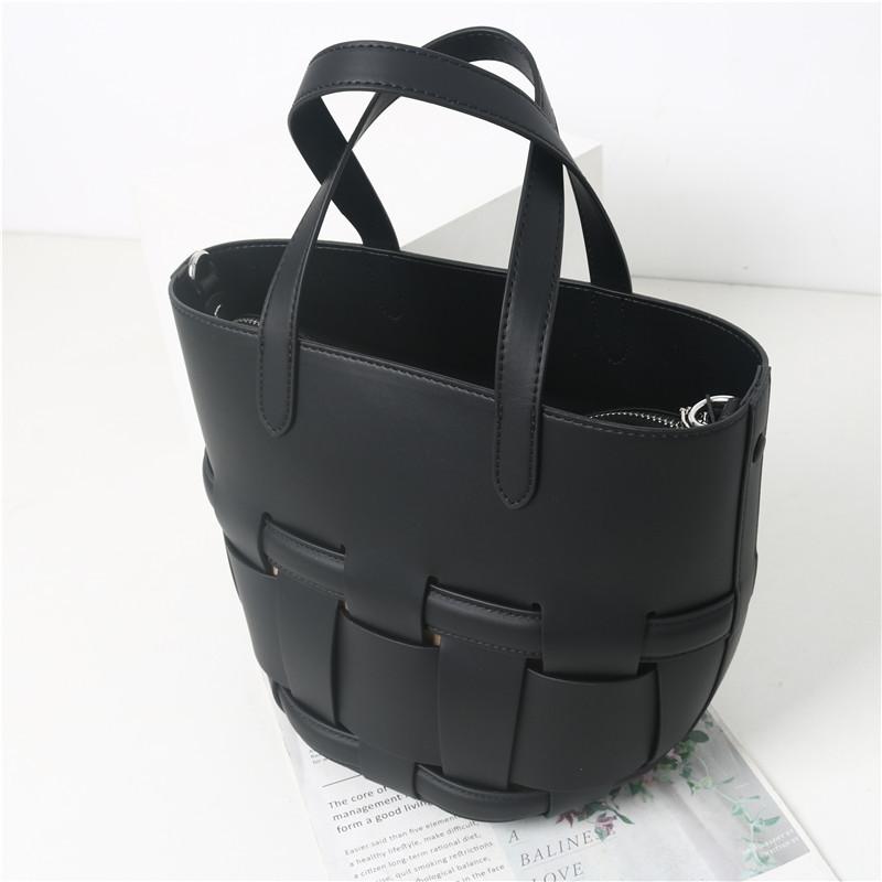 Tote Cowhide Bag 2025 New Versatile Large Capacity Woven Vegetable Basket Niche Genuine Leather Commuting Handbag