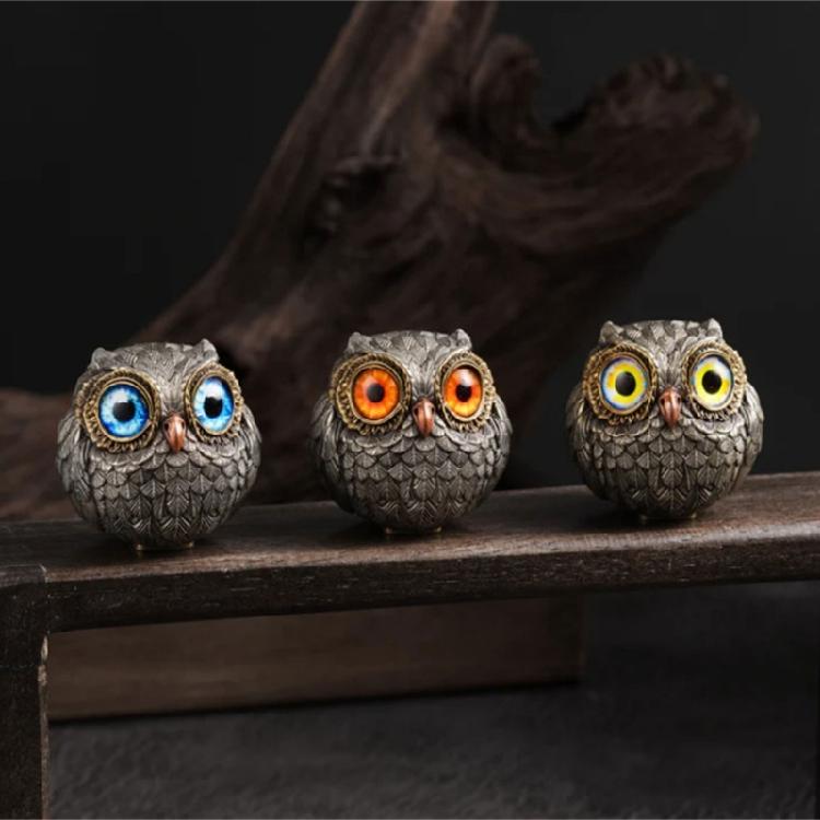 Charm Resin Owl Decoration With Fine Detail Owl Sculpture For Bedroom, Office, Or Living Area for Stylish Home